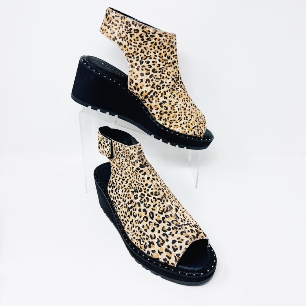 Cecelia Women New York Animal Print Leather Hook & Loop Wedge Sandal  Size 10